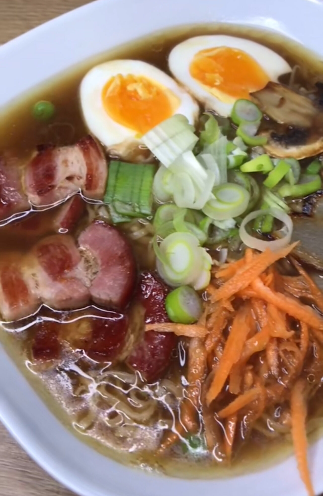 Turbózott instant ramen leves